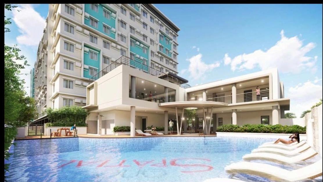 One Spatial Two Bedroom Condominium Unit With Pool And Gym Free Netflix And Wifi Iloilo City Exteriör bild